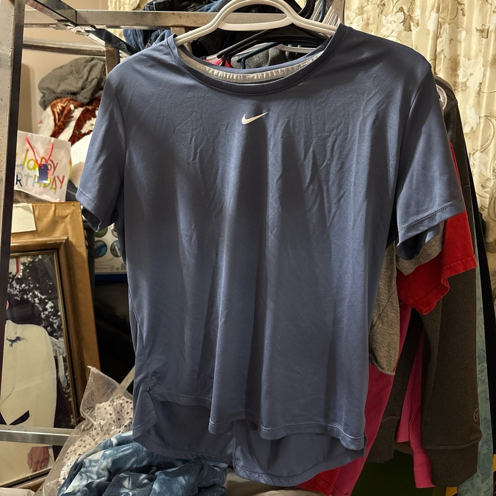 nike purple dri-fit t-shirt